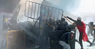 জেন-জিদের নেতৃত্বে সরকারবিরোধী বিক্ষোভে উত্তাল মেক্সিকো